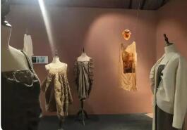 服裝設(shè)計(jì)專(zhuān)業(yè)